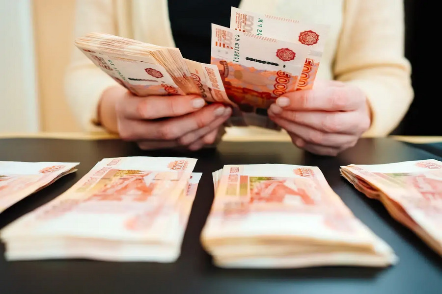 Только что построенном здании